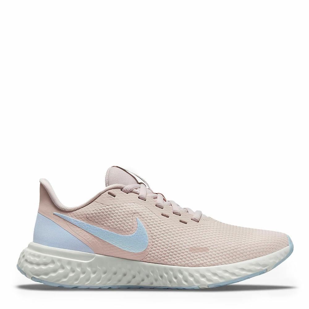 Nike Women`s Revolution 5 Athletic Shoes
