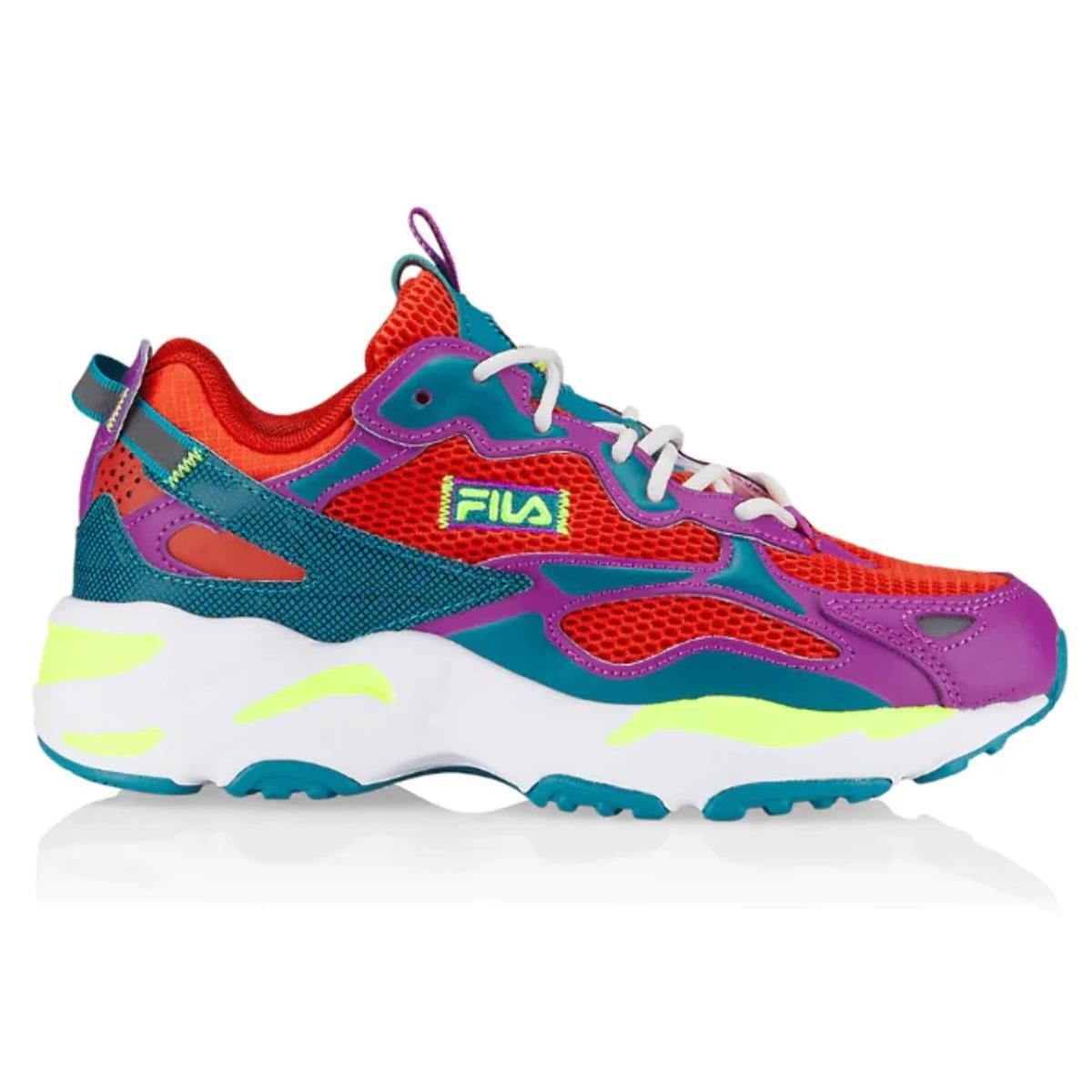 Women Fila Ray Tracer Apex Sneaker