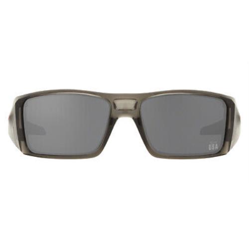 Oakley Heliostat OO9231 Sunglasses Men Gray Smoke 61mm - Frame: Gray Smoke, Lens: Prizm Black Mirrored