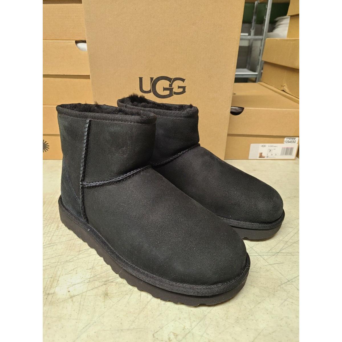 Ugg Women`s Classic Mini II Winter Boots Black Ankle