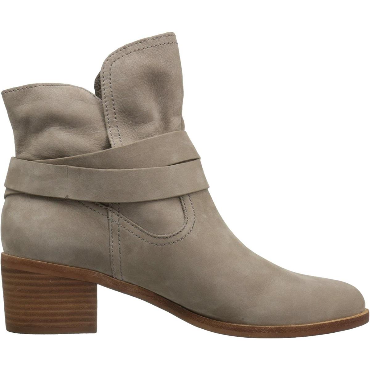 Ugg Women`s Elora Winter Boot Sahara