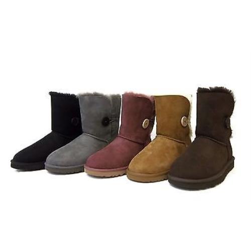 Ugg Australia Womens Bailey Button II Twinface Sheepskin Short Winter Boots