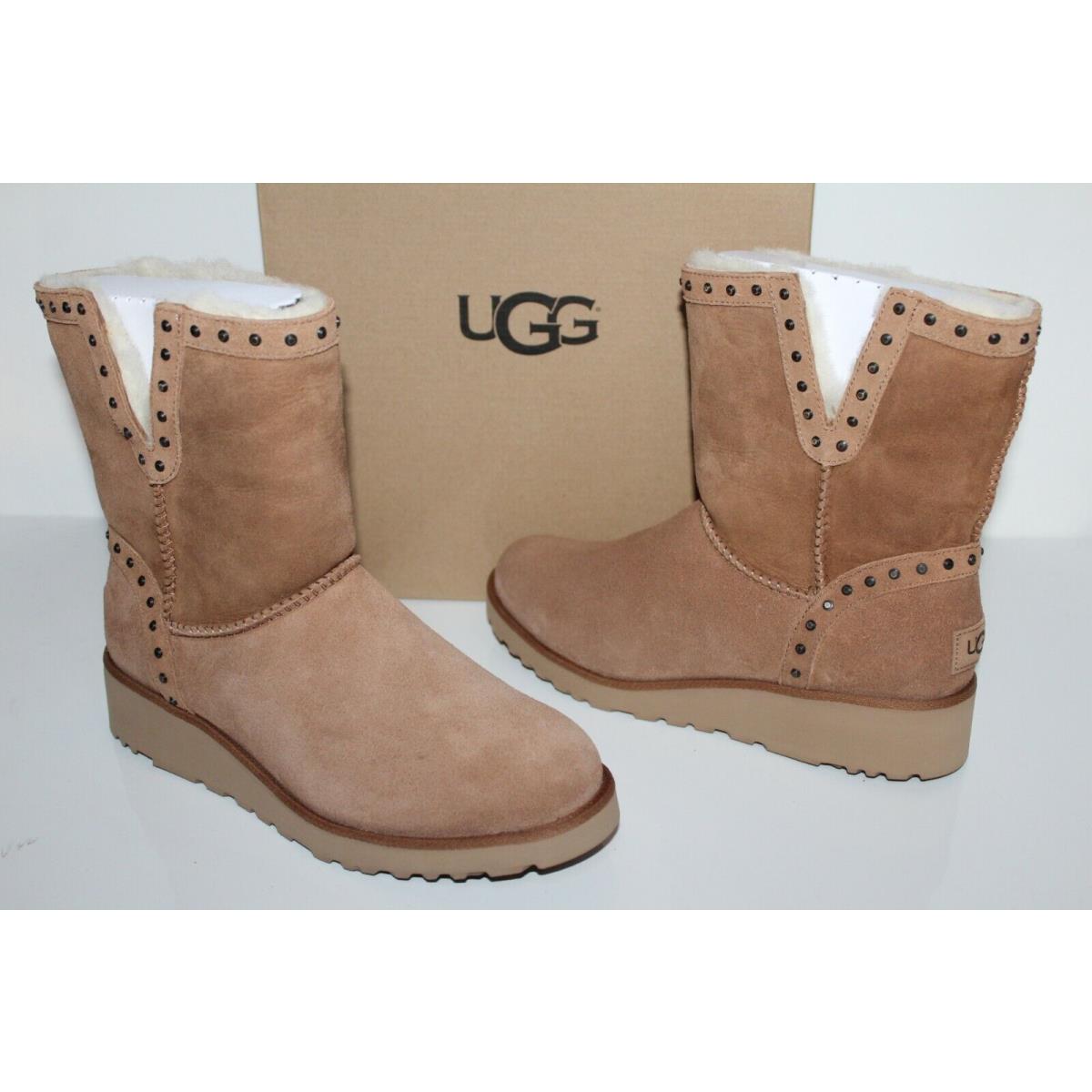 Ugg Australia 1013853 Cyd Short Suede Sheepskin Wedge Boots Chestnut 10