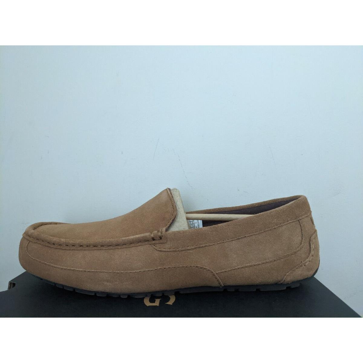 Ugg Australia Men`s Alder Slipper Size 10