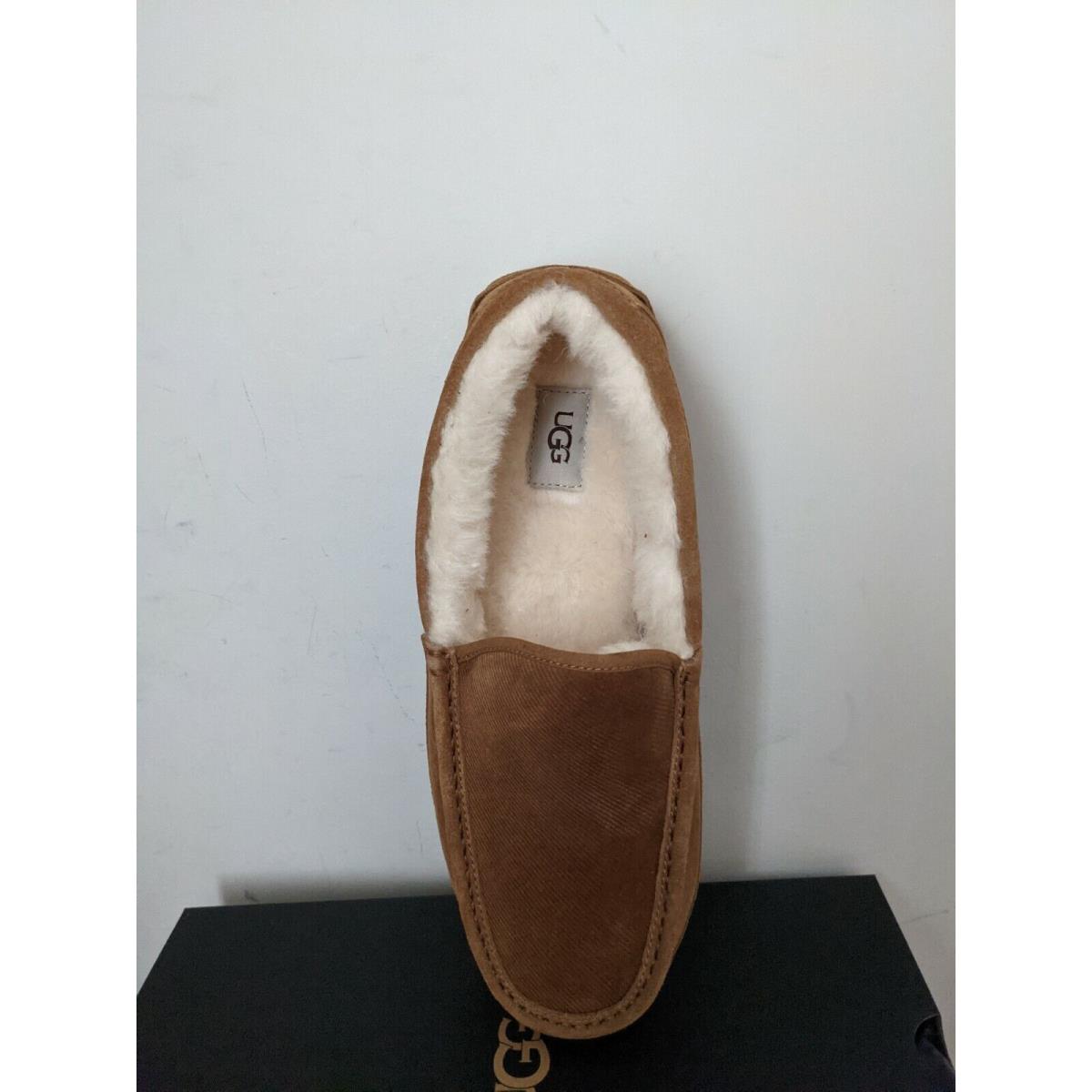 Ugg Australia Men`s Ascot Corduroy II Slipper Size 12