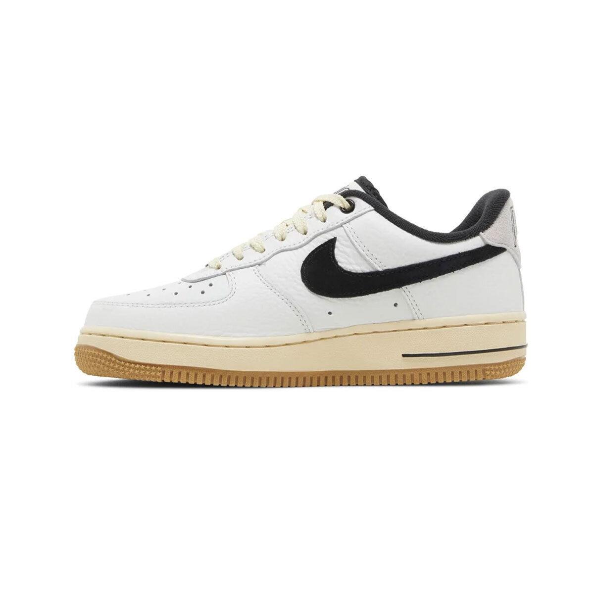 Nike Women`s Air Force 1 `07 LX Low Command Force DR0148-101 White/black SZ 4-15 - White/Black