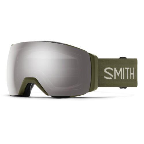 Smith I/o Mag XL Goggles with Chromapop Lens Performance Snowsports Goggles wi