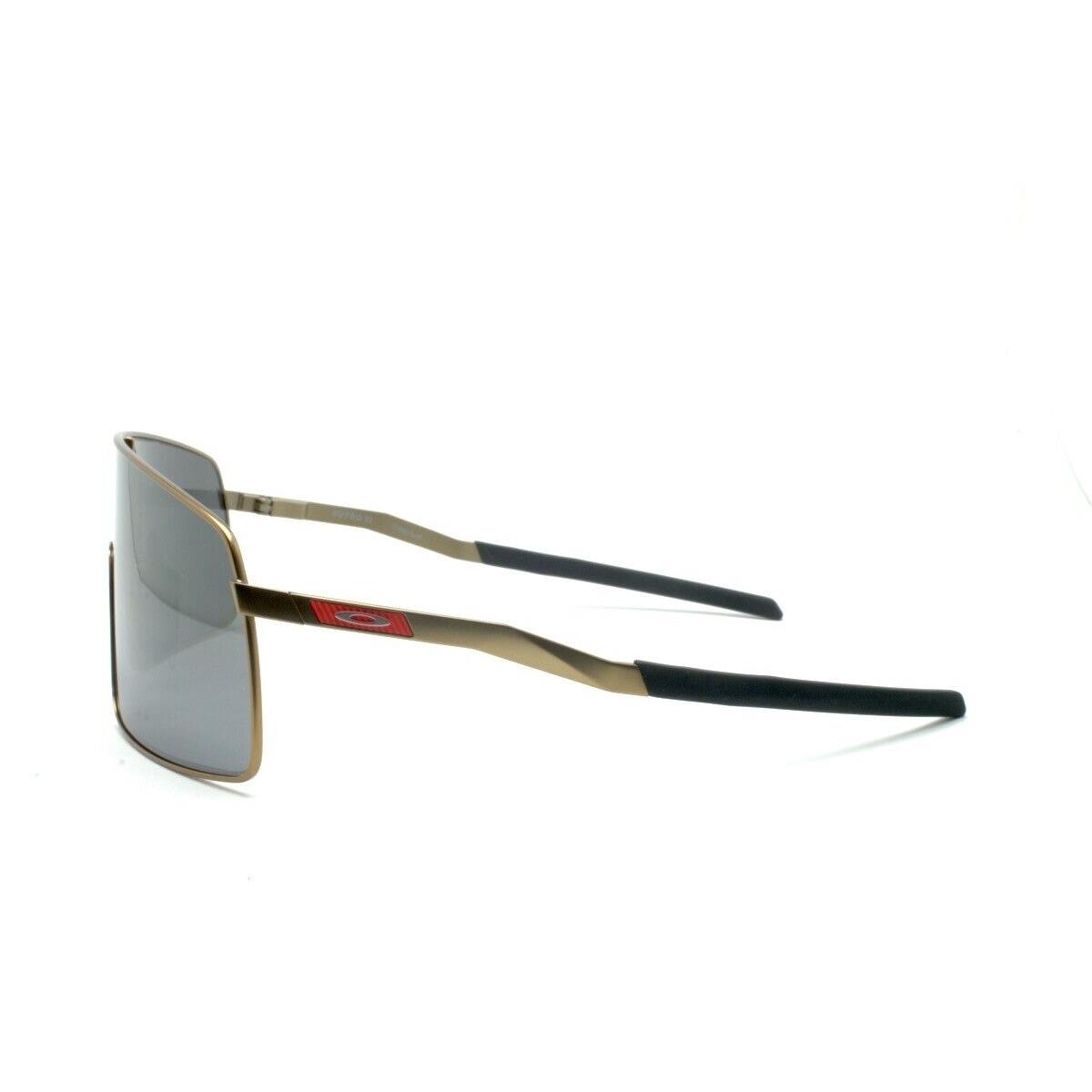 Oakley Sutro TI Patrick Mahomes II OO6013 05 Titanium Sunglasses