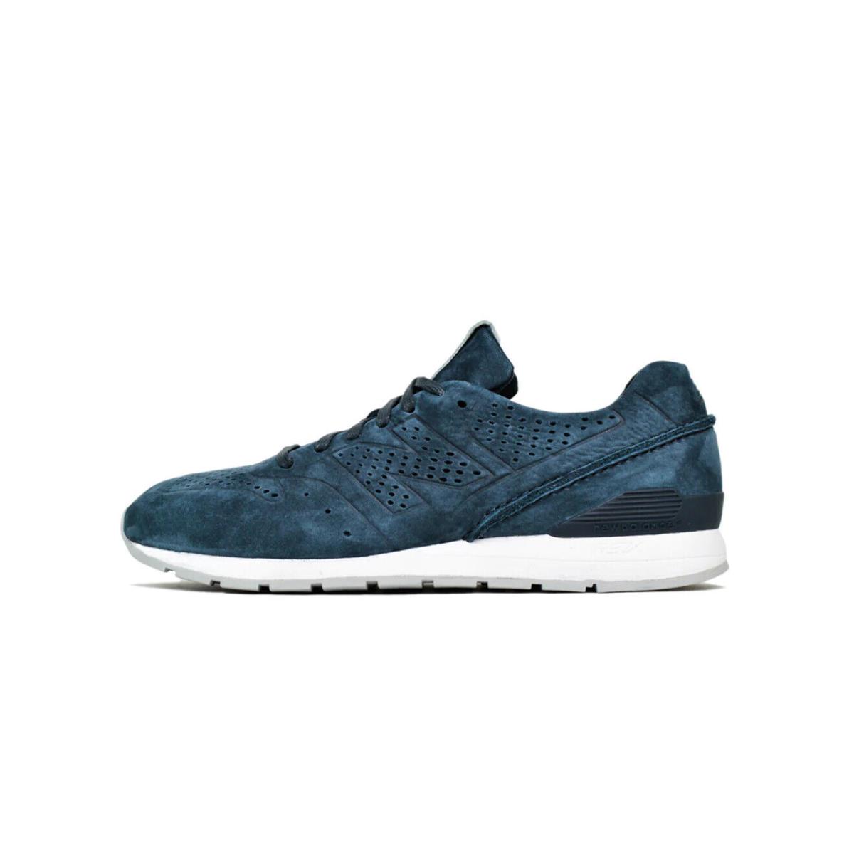 New Balance Men`s NB MRL696DN Classics Traditionnels Sneaker Navy - Blue