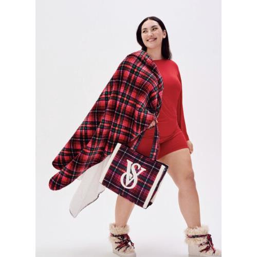 Victoria s Secret Limited Edition Plaid Tote Blanket