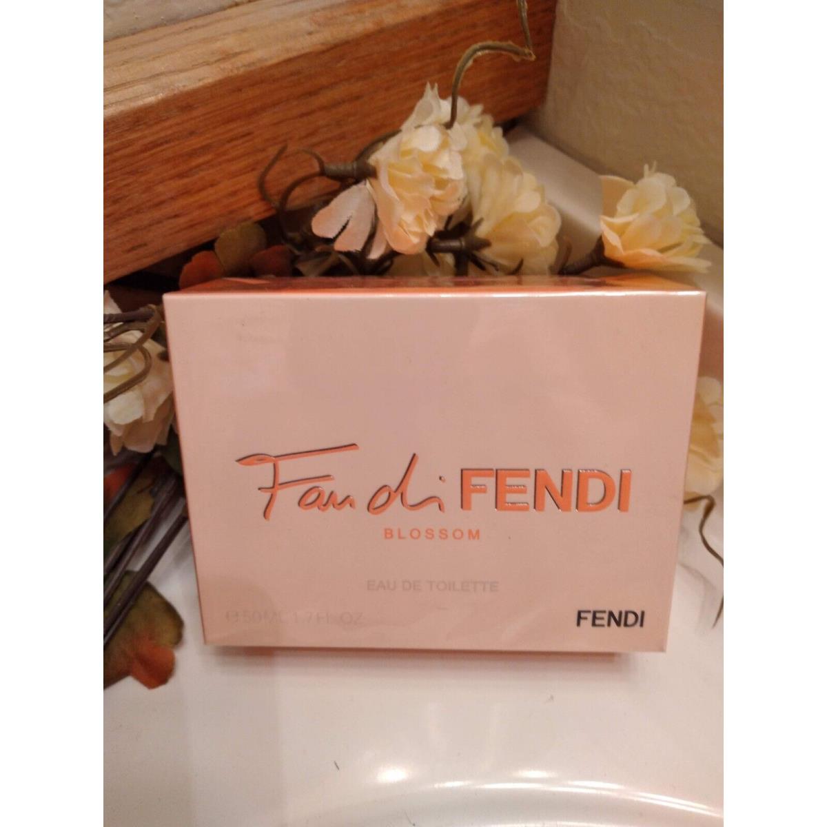 Fan di Fendi Blossom 1.7 Fl.Oz/50mL Edt Perfume Box Very Rare