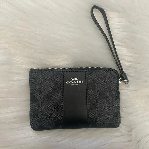 Wtag-coach Black/gray Wristlet