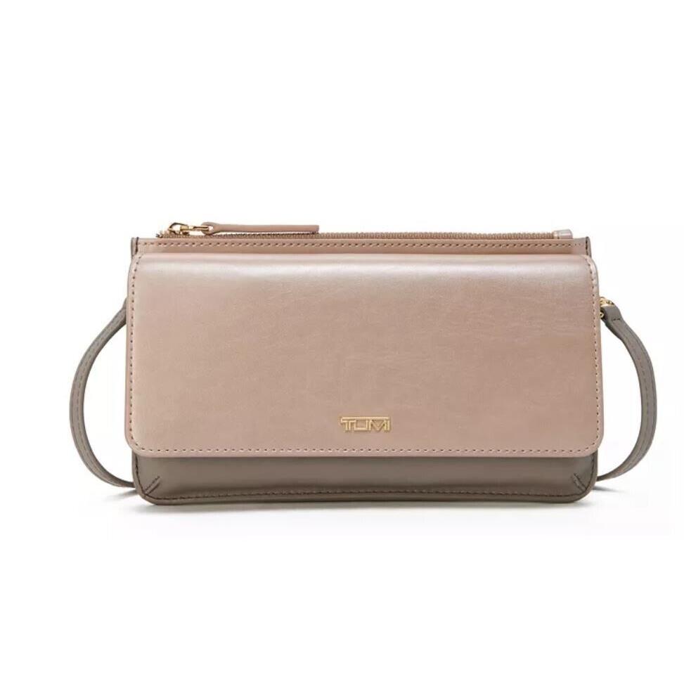 Tumi Belden Leather Boxed Wallet/crossbody/clutch in Metallic Pink Perfect Gift - Hardware: Gold, Exterior: Metallic Pink