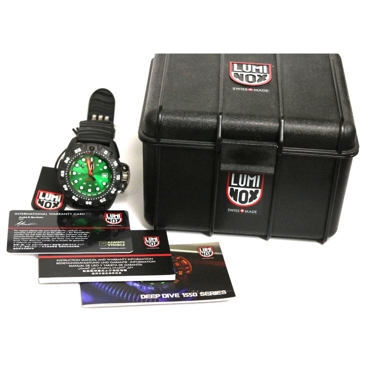 Luminox Scott Cassell Deep Dive Men`s XS.1567 Green Dial Watch