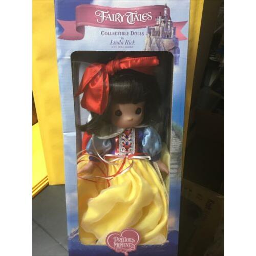 Disney Fairy Tales Precious Moments Snow White Rare 12 Doll