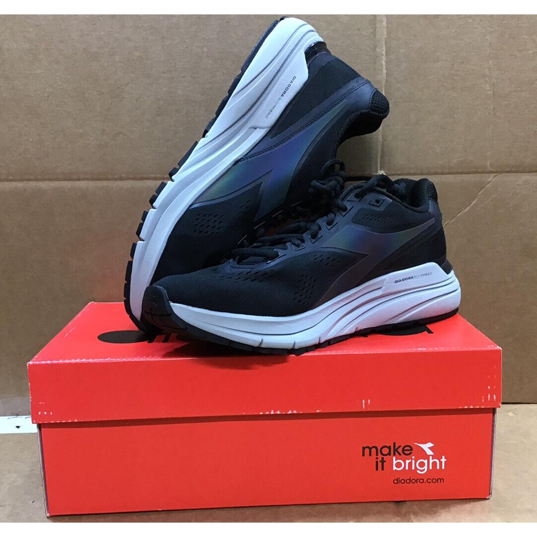 Diadora Women s Mythos Blushield Hip 5 Black/silver