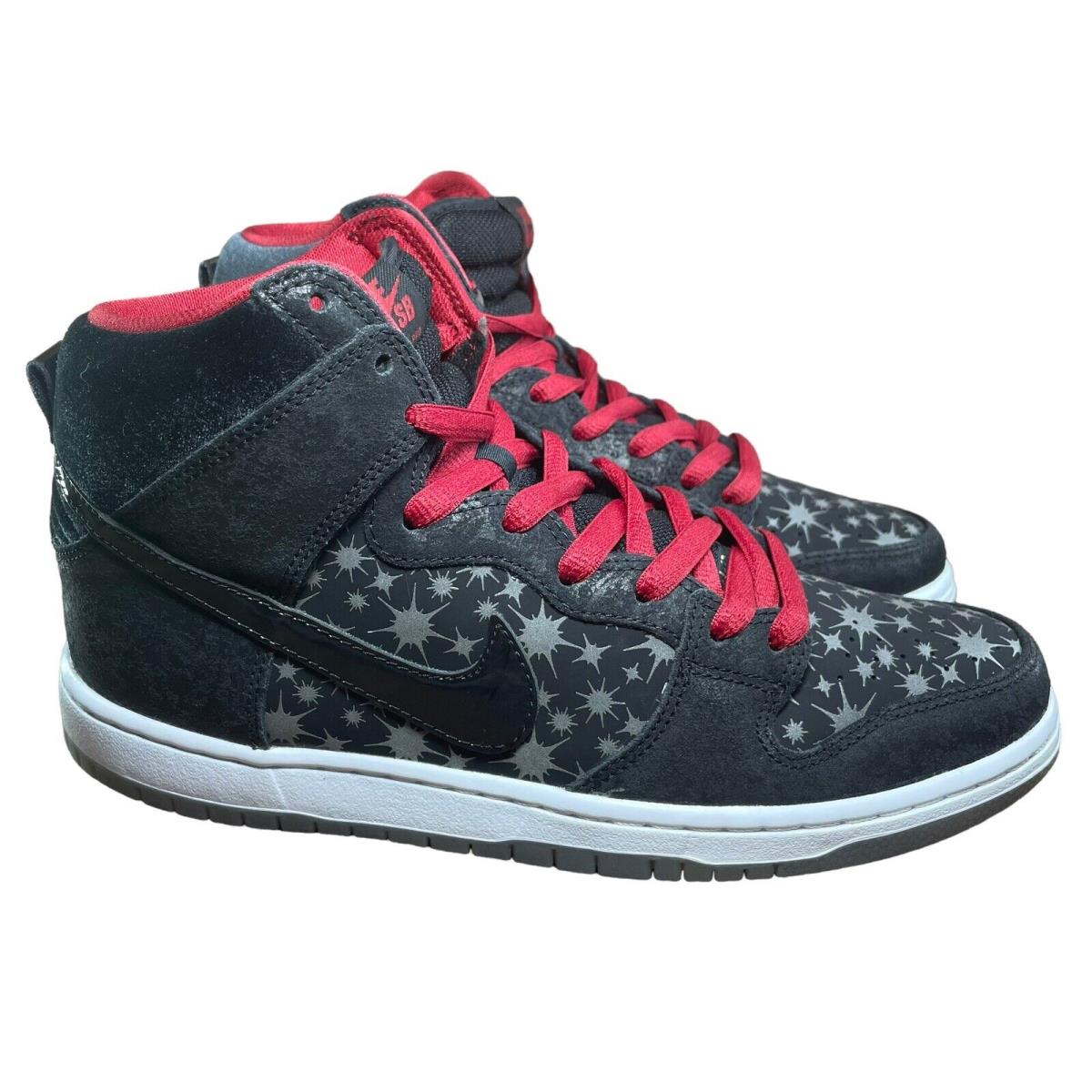 Paparazzi nike sb dunks hotsell