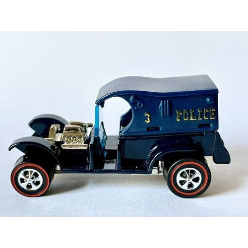 Hot Wheels Custom Made Police 3 Paddy Wagon - Sweetest Paddy Wagon