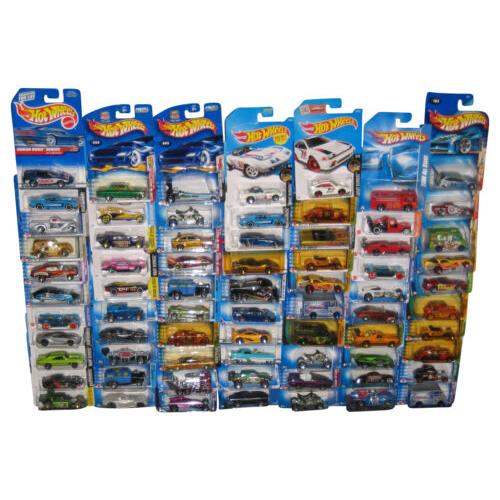 Matchbox and Hot Wheels Mattel Mixed Die-cast Toy Cars - Lot of 71 Cars