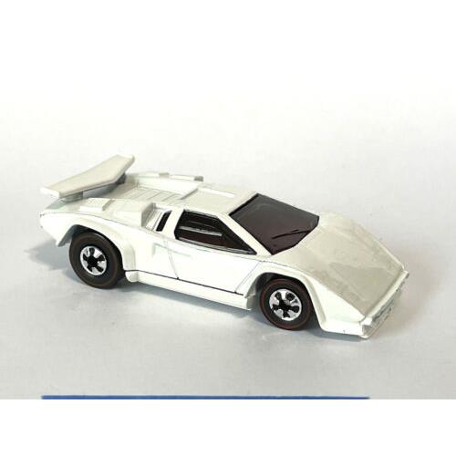 Custom Redline Hot Wheels Lamborghini Countach 4384 1986 White 1:64