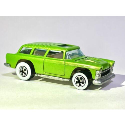 Hot Wheels Custom Made Whitewall 1994 Classic Nomad Candy Apple Green