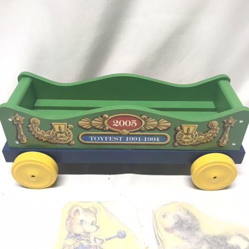 Fisher Price Commemorative Toy Fest Toy 2005 Car 2 Of Tra