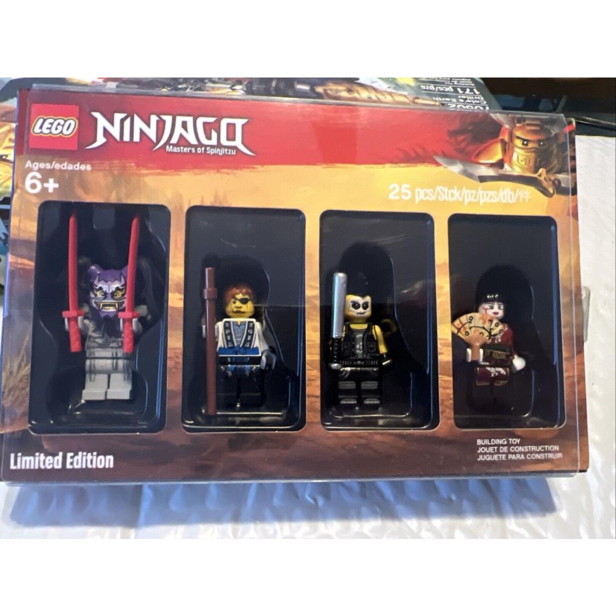 Lego 2018 Bricktober Limited Edition Ninjago Minifigure Set Item 6232950