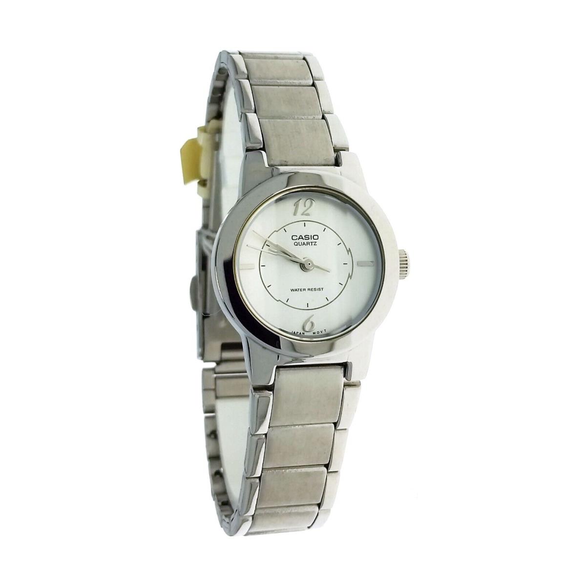 Casio Ladies Round White Dial Cut Crystal Metal Wristwatch Watch LTP1230D 7CDF