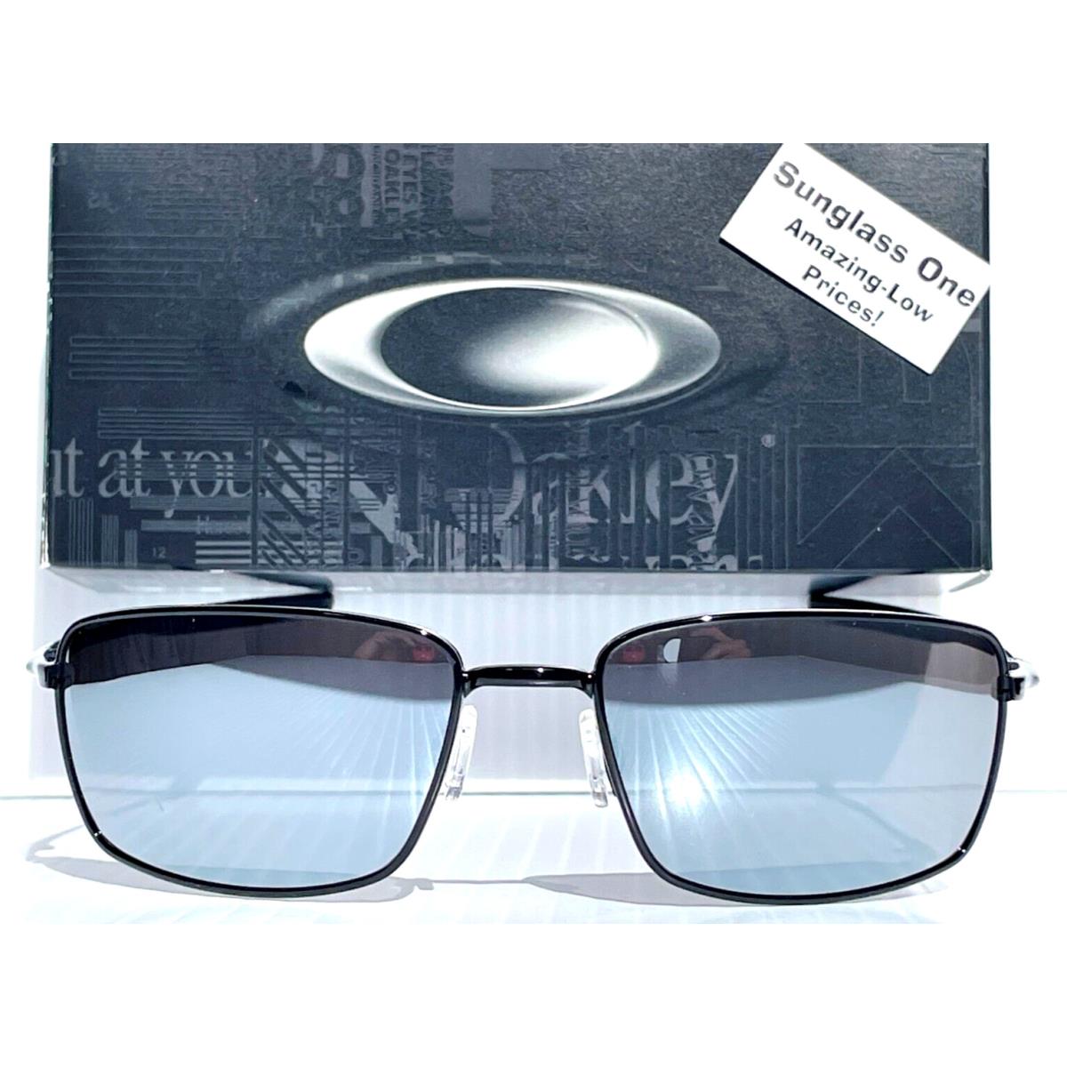 Oakley Square Wire Polished Black Polarized Galaxy Chrome Lens Sunglasses 4075