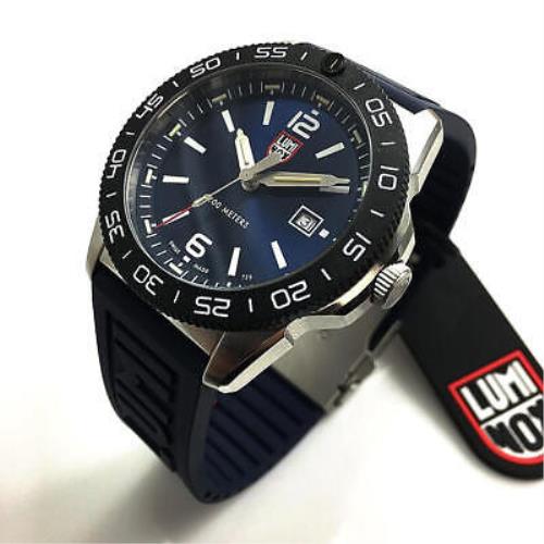 Men`s Luminox Pacific Diver Blue Dial and Band 200 M WR Dive Watch 3123.DF