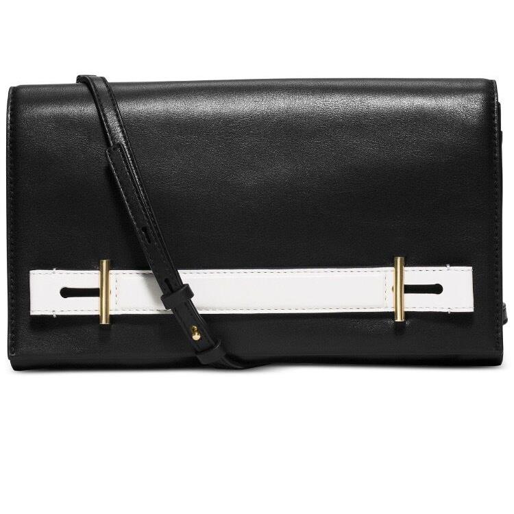Michael Kors Chelsey Large Clutch Black /white Leather Handbag