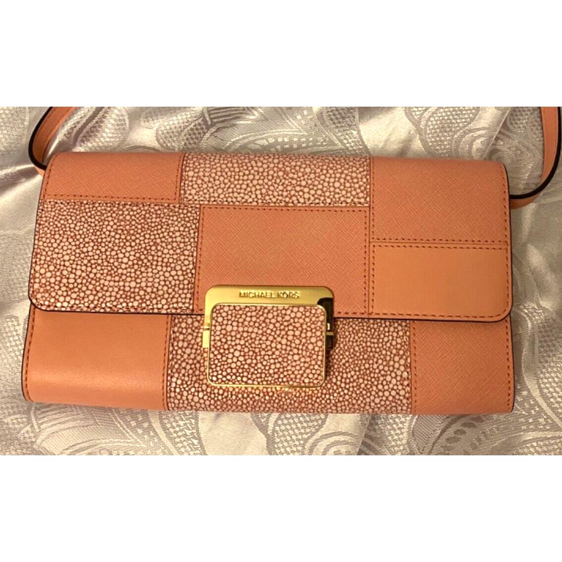 Michael Kors Cynthia Pale Pink LG Clutch Leather Handbag