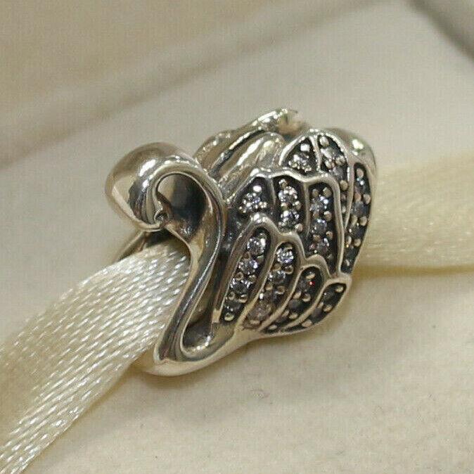 Pandora Charm Majestic Swan Bead 791732CZ W Tag Suede Pouch