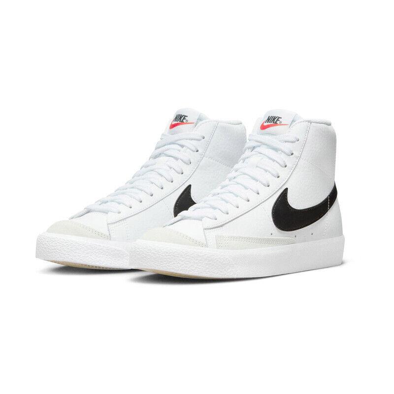 Boys Grade School Nike Blazer Mid 77_WHITE/BLACK/ORANGE DA4086-100-SIZE 5.5 - WHITE/BLACK/TOTAL ORANGE