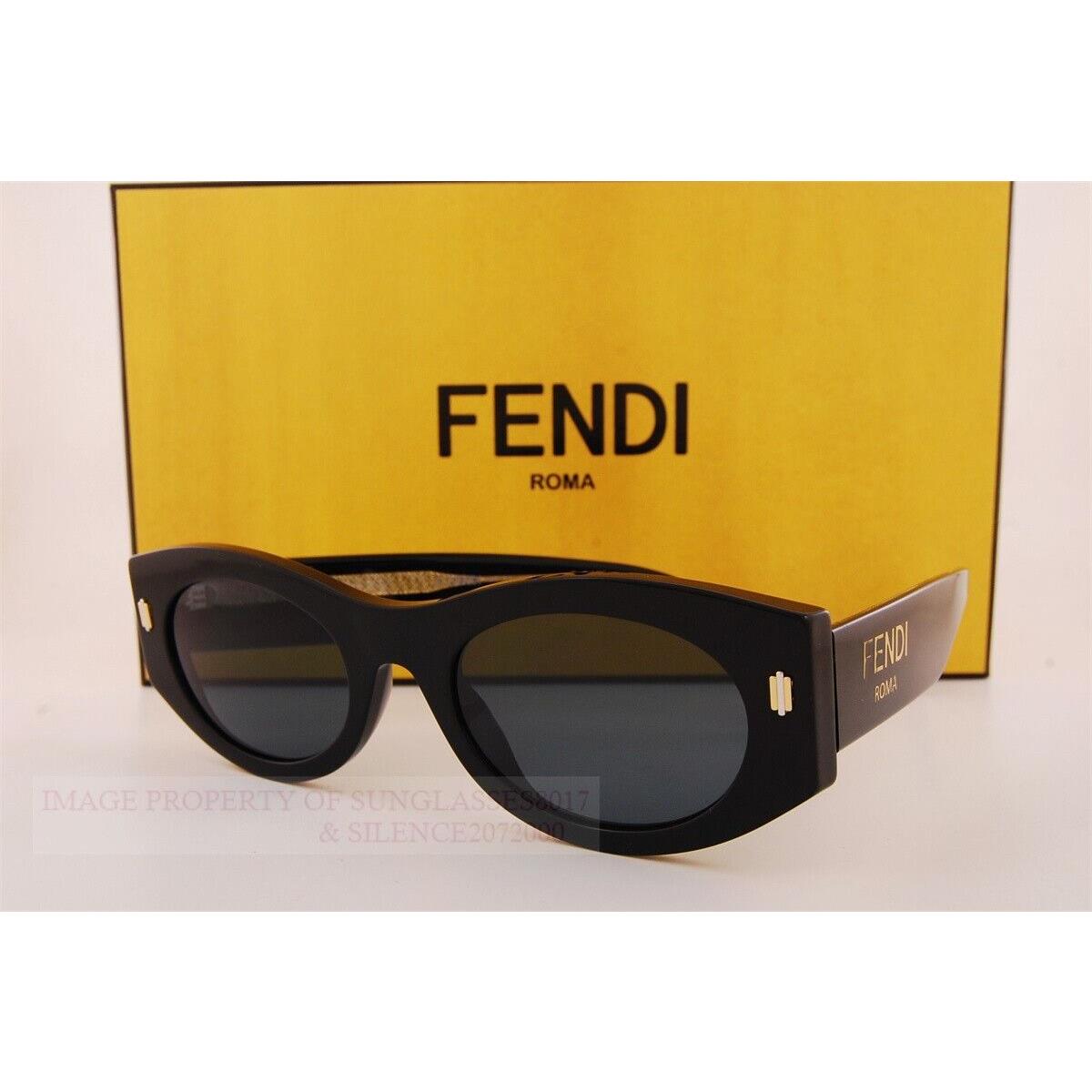 Fendi Sunglasses FE 40125I 01V Black/dark Blue For Women