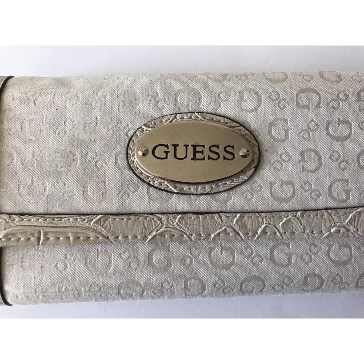 Women`s Guess Milk/faux Croc Alexia Snap Trifold Clutch Wallet/checkbook