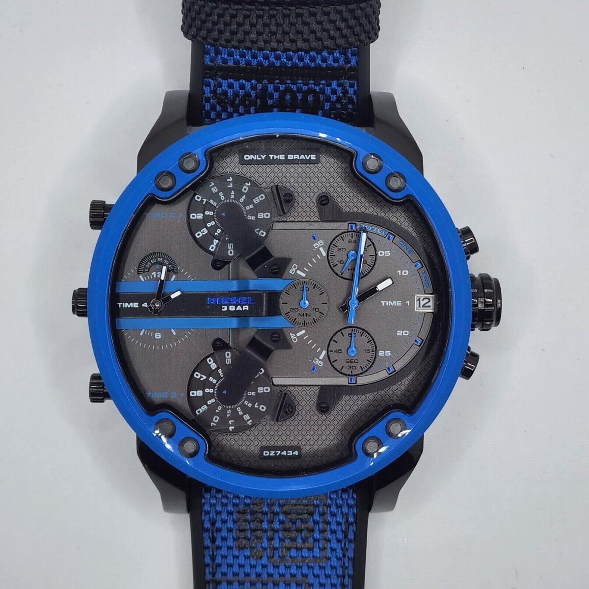 Diesel Men`s Watch Mr. Daddy 2.0 Cronograph Blue Nylon and Silicone DZ7434