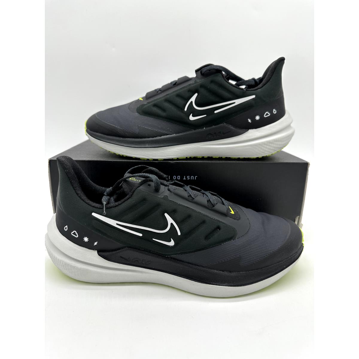 Nike Air Winflo 9 Shield Women`s Size 11 Mens 9.5 Running Waterproof DM1104 001 - Black