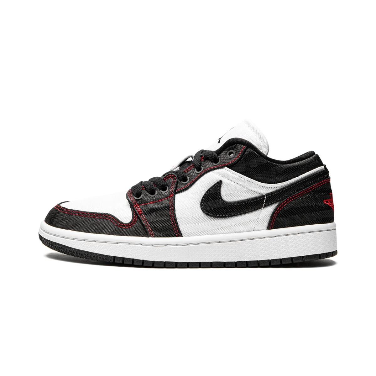 Jordan Womens Wmns Air 1 Low SE Utl DD9337 106 White/black/red - Size 11.5W