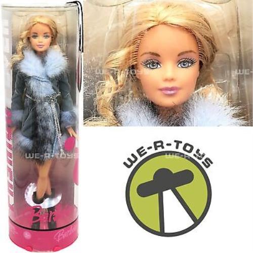 Fashion Fever Barbie Doll Blue and Gray Fur Collar Coat 2006 Mattel J1385