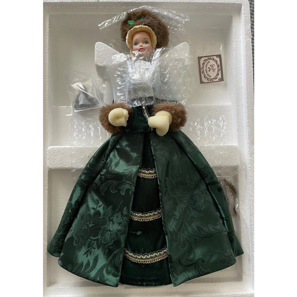 Holiday Caroler Barbie Porcelain Doll 1996 15760 Mattel