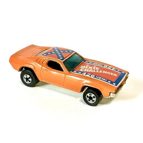 Hot Wheels 1970 Dixie Challenger 426 Hemi 1:64 Orange - with Flagg