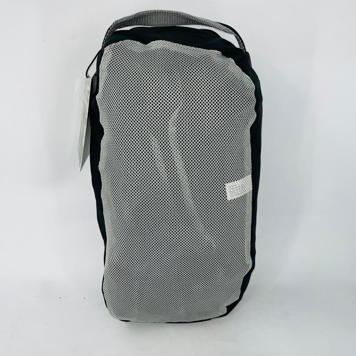 Thule Chasm 40 Black Sport Duffle/backpack Bag Compacktable Weather Resistant