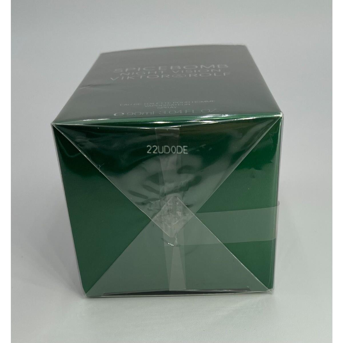 Spicebomb Night Vision by Viktor Rolf Edt 3.04 Oz Men`s