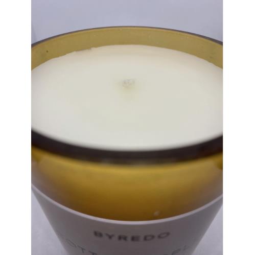 Byredo Cotton Poplin Candle 8.4oz