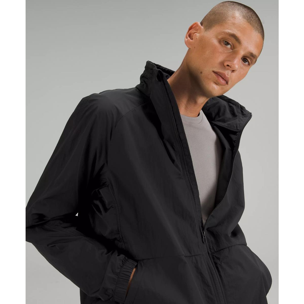 Lululemon Men`s Evergreen Jacket - Retail