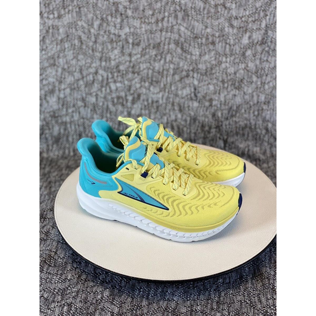 Altra Torin 7 Running Shoes Women`s Size 8 Yellow