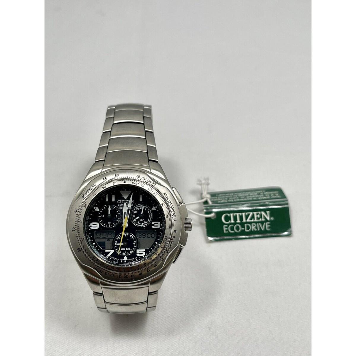 Citizen Eco-drive Mens Watch Model:JR3000-51F