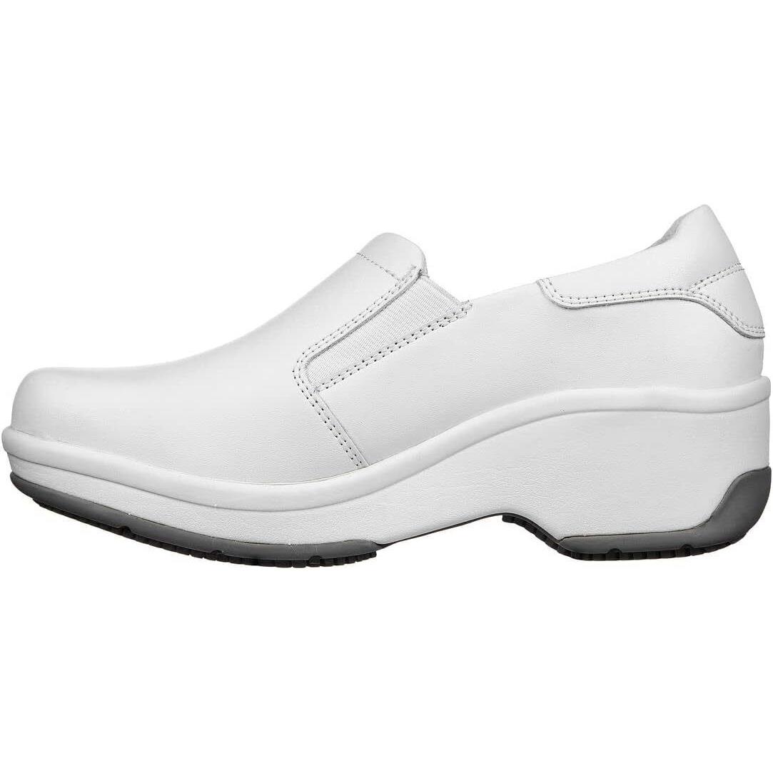 Skechers Women`s Work Relaxed Fit Upswep SR Clog Slip Resistant White - White