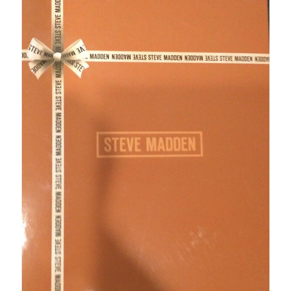 Steve Madden Orange Bevelyn Limited Edition Crossbody Purse Boxed Gift Set